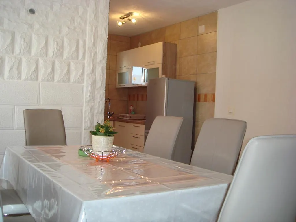 Apartment Rogosic Croatia