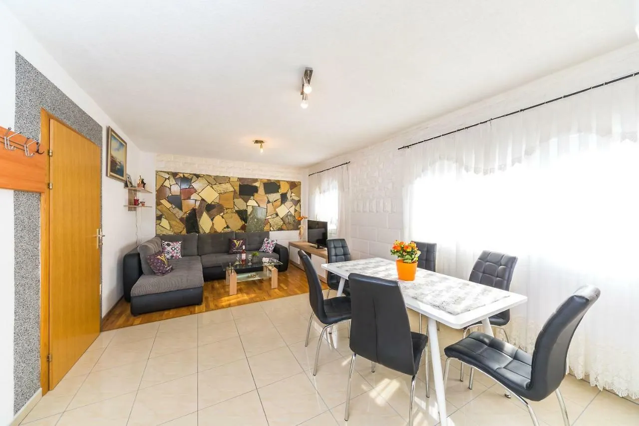 Apartment Rogosic